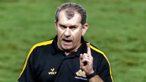 Claudio Tencati sabe da qualidade do Palmeiras.