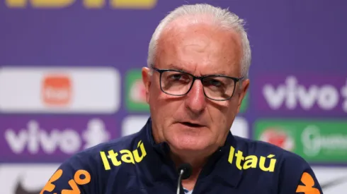 Dorival Júnior é o segundo técnico a receber bem. Lucas Figueiredo/Getty Images.