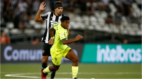 Foto:Wagner Meier/Getty Images - confronto entre botafogo e Palmeiras
