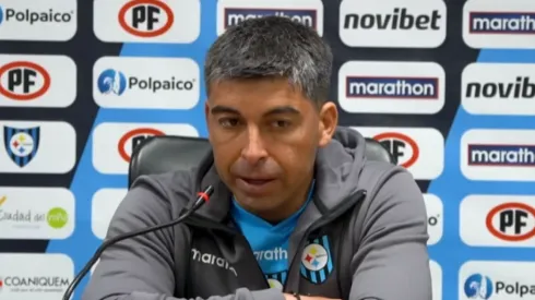 Francisco Trancoso, técnico do Huachipato, em coletiva pós-jogo - Foto: Reprodução / Carlos Campos/Canal YouTube