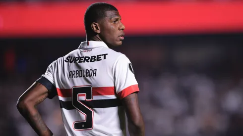 Arboleda jogador do Sao Paulo durante partida contra o Barcelona de Guayaquil no estadio Morumbi pelo campeonato Copa Libertadores 2024. Foto: Ettore Chiereguini/AGIF