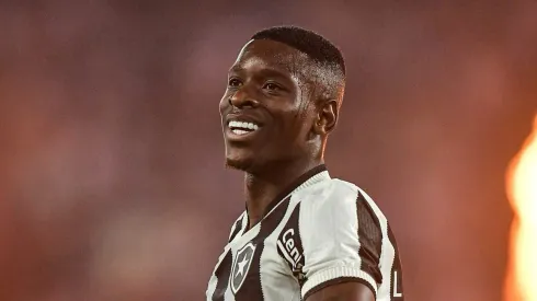 Luiz Henrique do Botafogo. Foto: Thiago Ribeiro/AGIF