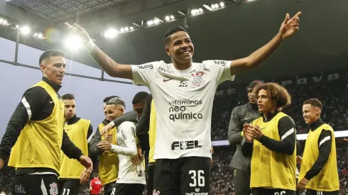 Corinthians deve vender Wesley