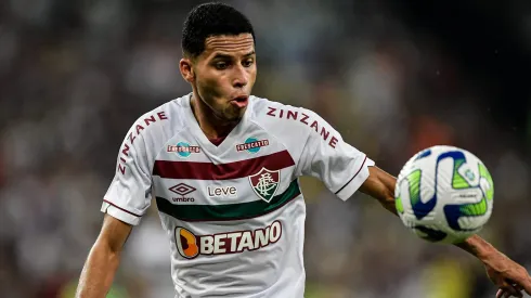 Alexsander, volante do Fluminense, durante disputa da Copa do Brasil 2023. Foto: Thiago Ribeiro/AGIF