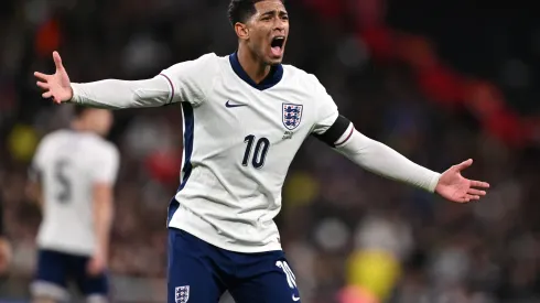 Inglaterra duela com Islândia em amistoso preparatório.