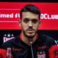 Lucas Kal, do Atlético-GO, revela principal motivação contra o Corinthians: “Focar sempre no campo”