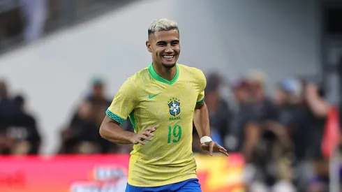 Andreas comemorando o tento anotado. Foto: Omar Vega/Getty Images