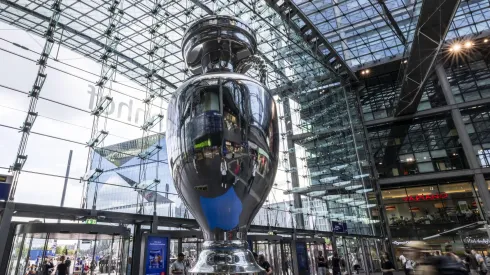 Taça da Eurocopa 2024 . (Foto: Maja Hitij/Getty Images)