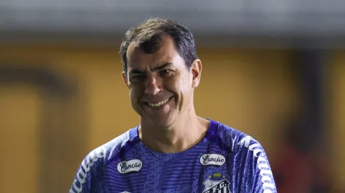 Carille durante jogo contra o Novorizontino. Foto: Pedro Zacchi/AGIF