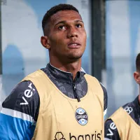 Adriel no Corinthians? Grêmio aponta diferença de salários para confirmar troca por Pedro Raul
