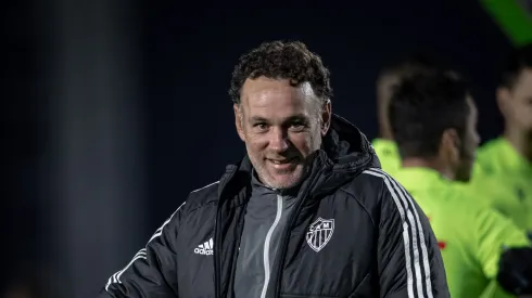 Milito durante duelo contra o Braga. Foto: Pedro Souza / Atlético