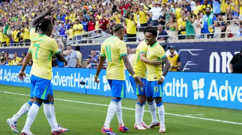 Seleção do Brasil durante amistoso contra Estados Unidos. (Foto de Rich Storry/Getty Images)