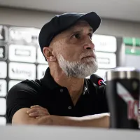 Álvaro Pacheco não convence em treinos e jogadores ficam incomodados no Vasco