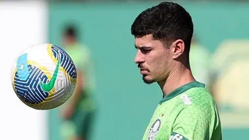 Rômulo em treino do Palmeiras. Foto: Cesar Greco / Palmeiras.
