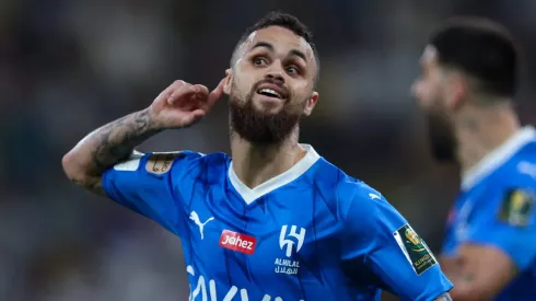 Michael interessava ao Cruzeiro para a janela, mas ficará no Al-Hilal até, pelo menos, dezembro