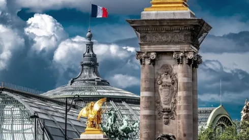 Paris sedia os Jogos Olímpicos de 2024 - Foto: Instagram @cbuiron / @parisfranceofficial