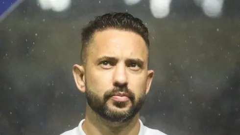 Everton vem sendo um dos destaques do Esquadrão. Foto: Leonardo Hubbe/AGIF