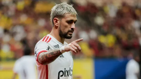 Meio-campista não ficará à disposição para os próximos jogos