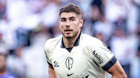 Corinthians pode usar Pedro Raul como moeda de troca – Foto: Leonardo Lima/AGIF.