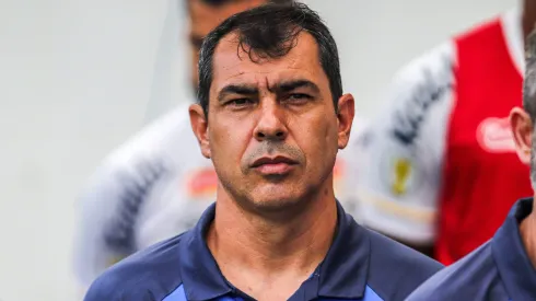 Carille tem trabalho questionado no Santos