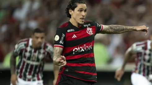 Pedro cobrando pênalti que deu a vitória do Flamengo contra o Fluminense