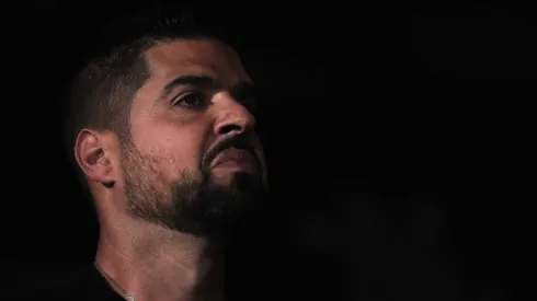 António Oliveira viu Corinthians chegar à 7ª derrota no Brasileirão e Fiel pede saída do português