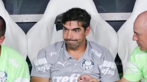 Abel não gostou do que viu no gramado do Castelão. Foto: Lucas Emanuel/AGIF