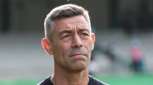 PR - CURITIBA - 01/06/2024 - BRASILEIRO A 2024, GREMIO X BRAGANTINO - Pedro Caixinha tecnico do Bragantino durante partida contra o Gremio no estadio Couto Pereira pelo campeonato Brasileiro A 2024.