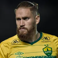 CBF divulga áudio do VAR sobre pênalti do Corinthians em Isidro Pitta: \'Está fora de campo\'