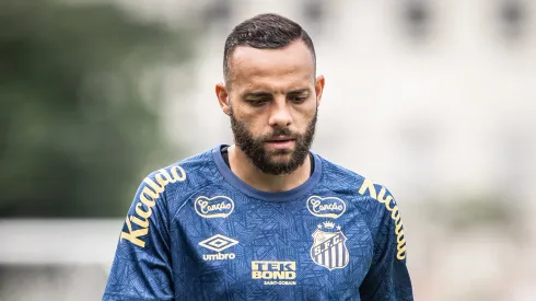 Guilherme vai desfalcar o Peixe após nova lesão