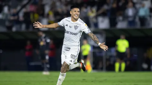 Zaracho durante gol contra o BR Bragantino