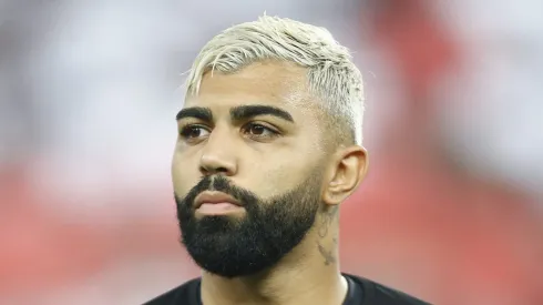 Rubro-Negro toma decisão de tirar o atacante do jogo contra o Alviceleste.