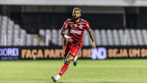 Gabriel Barbosa durante partida na Vila Belmiro