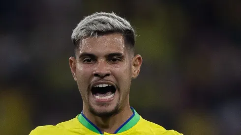Catar - Doha - 28/11/2022 - COPA DO MUNDO 2022, BRASIL X SUICA - Bruno Guimaraes jogador do Brasil durante partida contra o Suica no estadio 974 pelo campeonato Copa do Mundo 2022.
