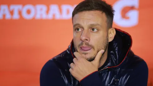 Martín Anselmi se disse encantado pela Fiel em confrontos diante do Corinthians