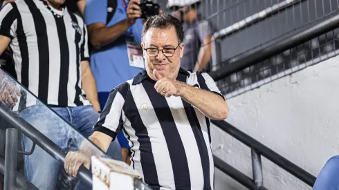 Presidente do Santos decide manter técnico no Peixe