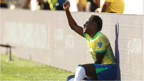 Foto: Ezra Shaw/Getty Images - Vini Jr. em jogo da Copa América