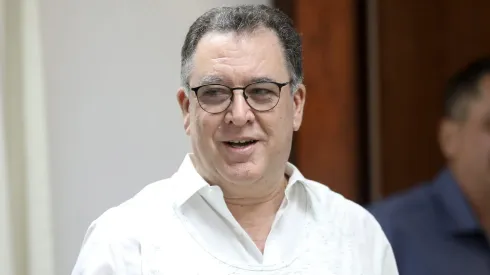 Marcelo Teixeira se movimenta no mercado para reforçar o Santos