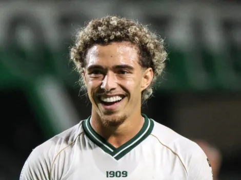 Figueiredo perde gol pelo Coritiba e assunto repercute entre vascaínos