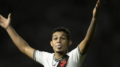 Adson em partida do Campeonato Brasileiro 2024