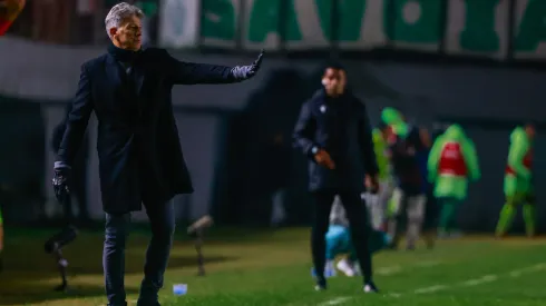 Renato Gaúcho terá de reverter desvantagem no Grêmio.