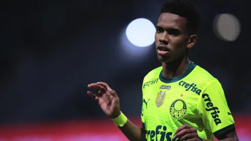 Estevão foi o craque da partida no último domingo (7). Foto: Ettore Chiereguini/AGIF