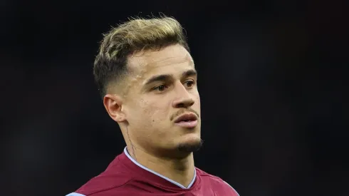 Coutinho, meio-campista está de volta ao Brasil