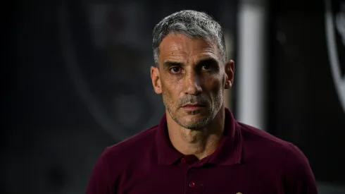 Vojvoda pediu que lance fosse analisado com cautela