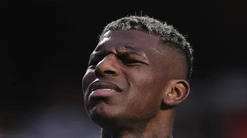 Arboleda, durante partida contra o Botafogo em 2023. Defensor tem futuro indefinido