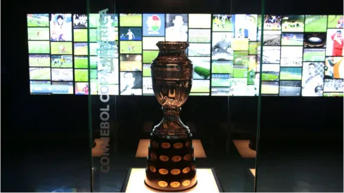 Foto: Christian Alvarenga/Getty Images - Troféu da Copa América