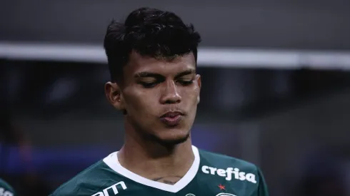 Veron retornou ao futebol nacional e vem se destacando através de polêmicas extracampo