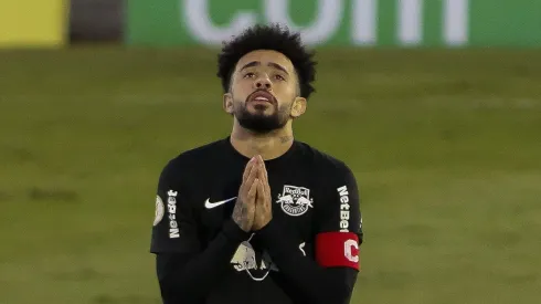 Zenit faz exigências para liberar Claudinho ao Flamengo