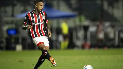 RJ – RIO DE JANEIRO – 22/06/2024 – BRASILEIRO A 2024, VASCO X SAO PAULO – Diego Costa jogador do Sao Paulo durante partida contra o Vasco no estadio Sao Januario pelo campeonato Brasileiro A 2024. Foto: Jorge Rodrigues/AGIF