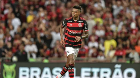 Atacante sofreu lesão em jogo com o Cuiabá